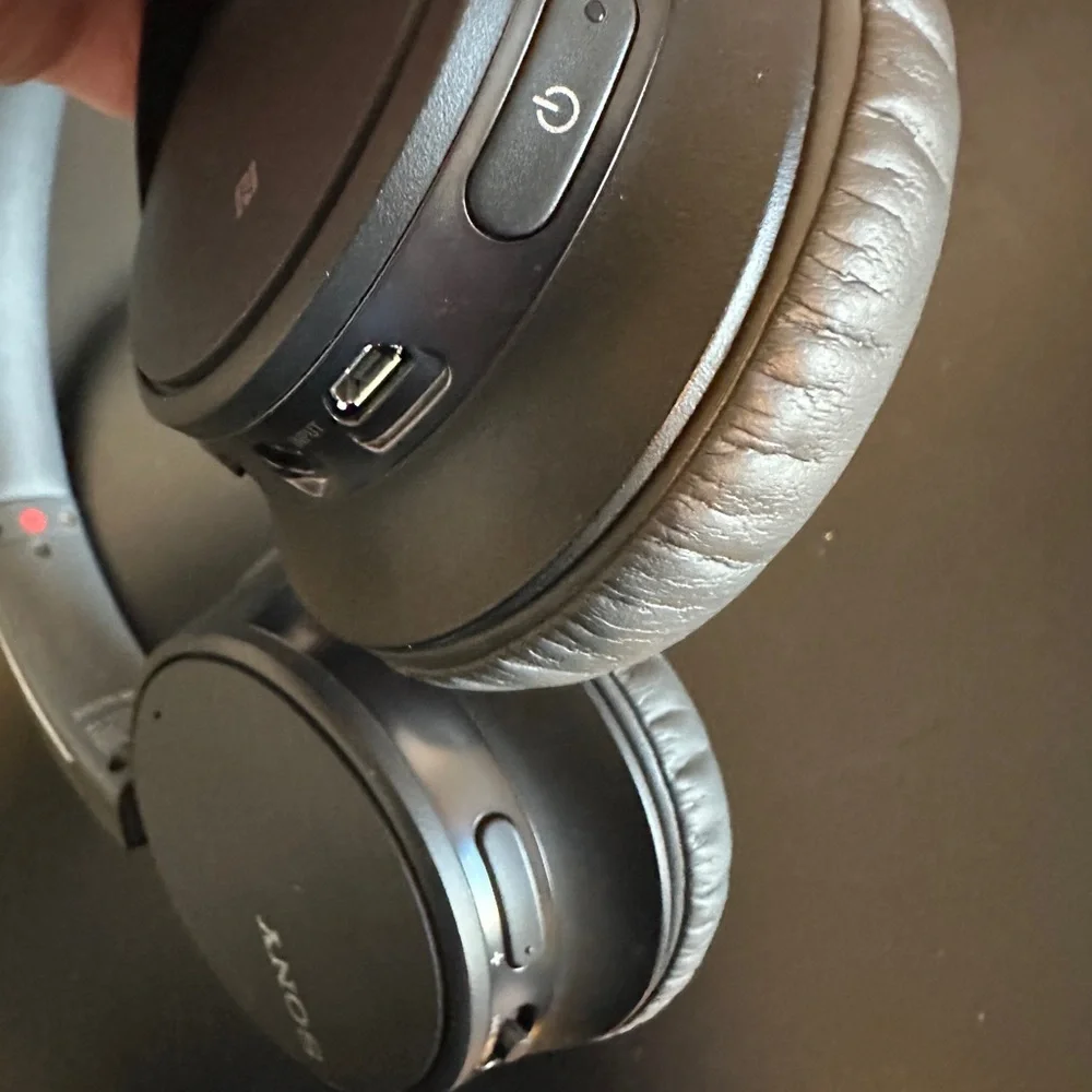 Sony Over-Ear Noise Cancelling Wireless Headphones